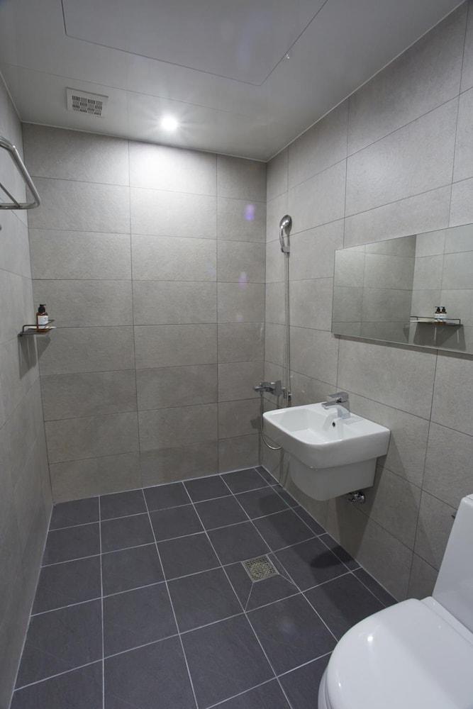 Hotel The May Gwangju Metropolitan City Exterior photo